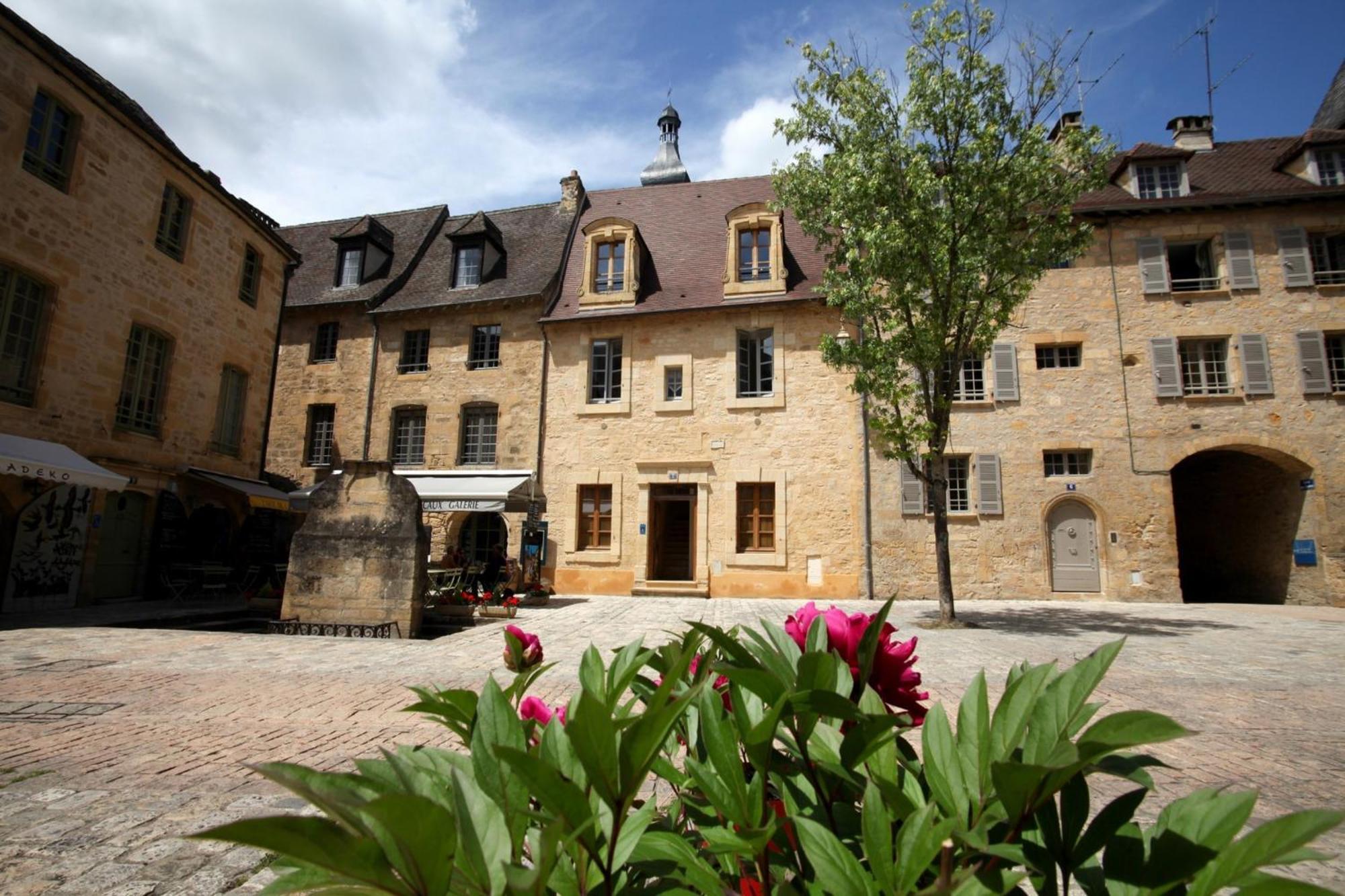 Ferienwohnung Le Grenier Du Chapitre Sarlat Exterior foto