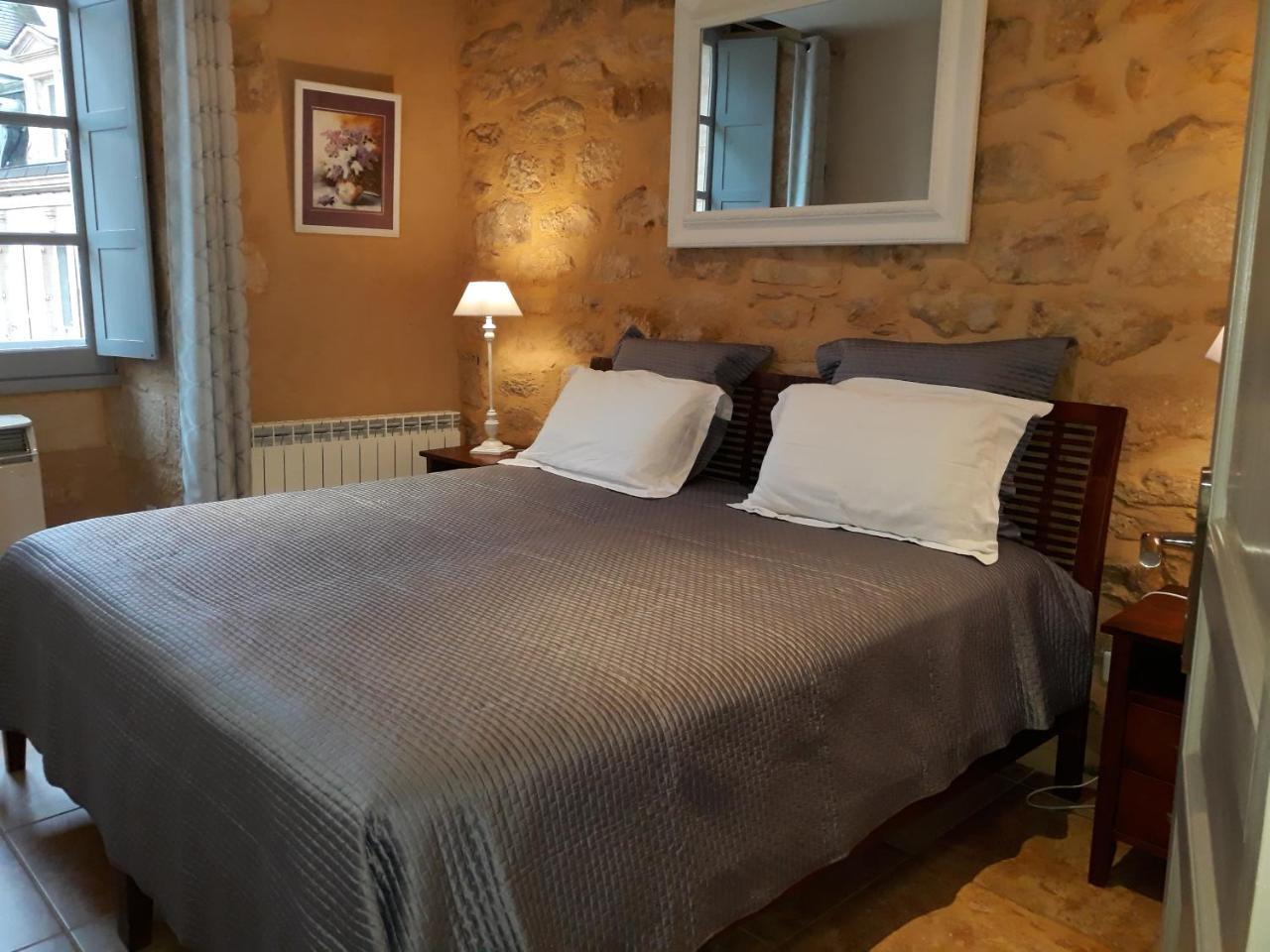 Ferienwohnung Le Grenier Du Chapitre Sarlat Exterior foto